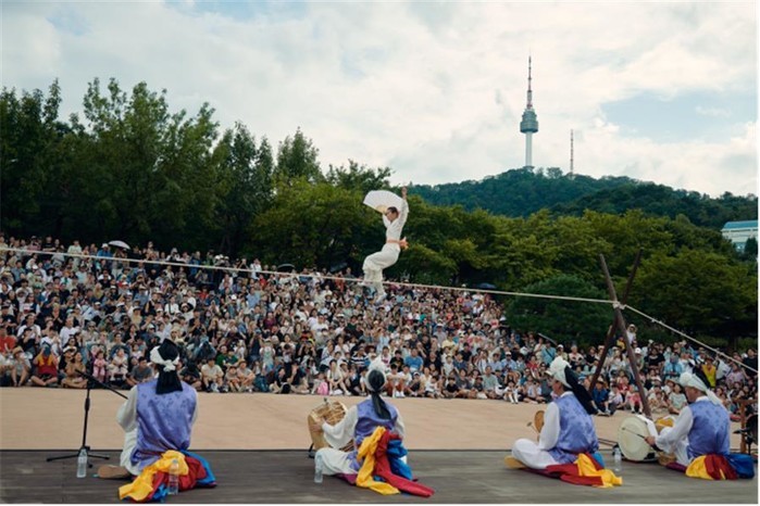 서울, 추석 연휴 문화축제로 물들다